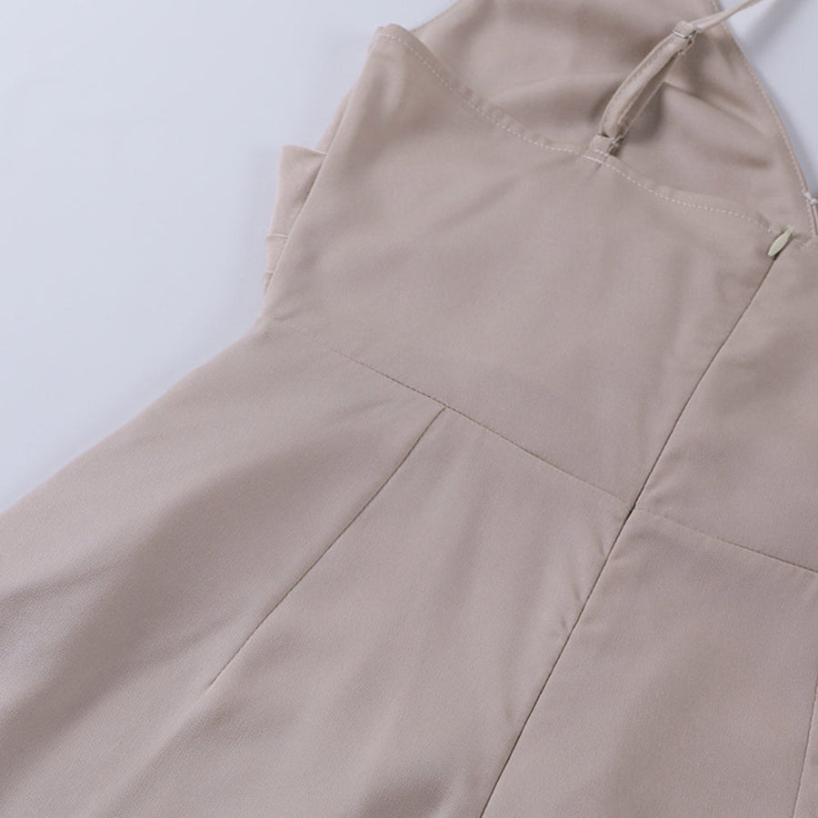 Elegante maxi-jurk met V-hals en hoge split