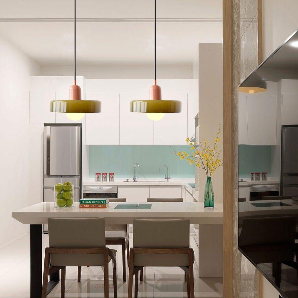 Kleurrijke hanglamp van glas-in-lood met modern design