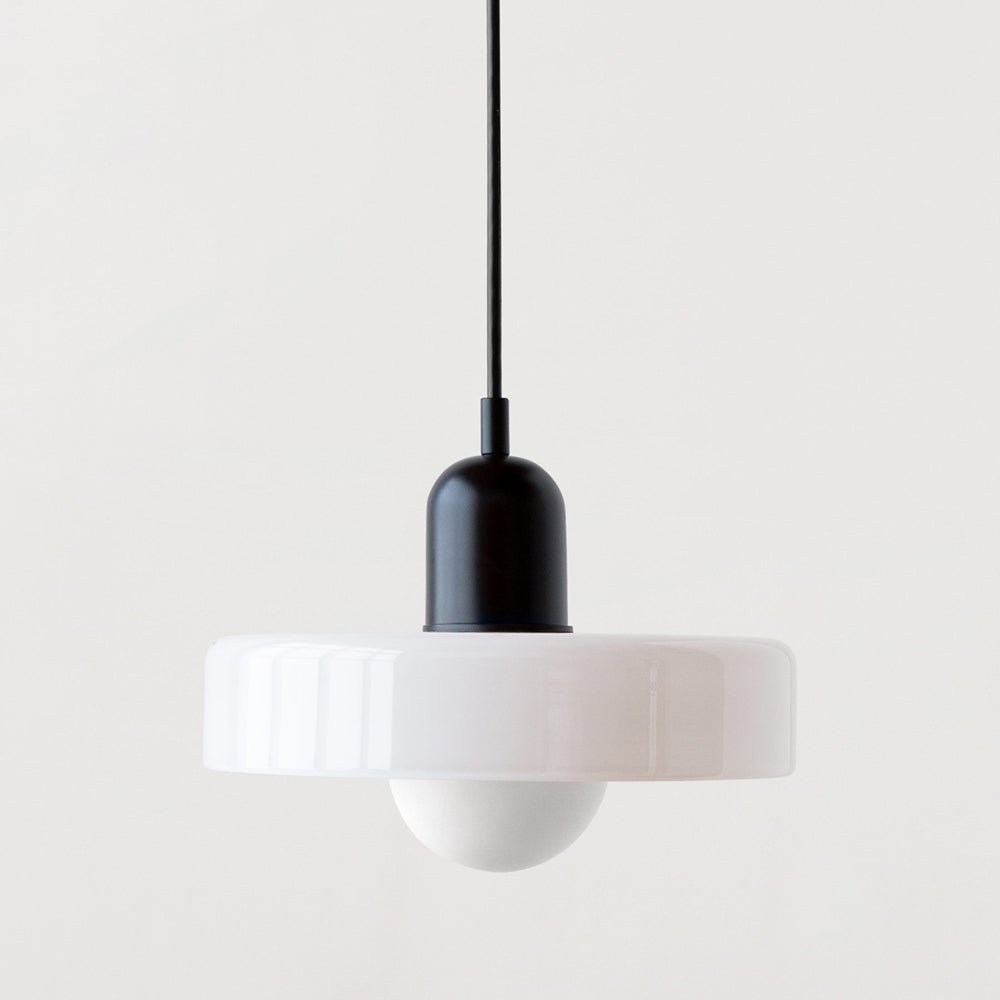 Kleurrijke hanglamp van glas-in-lood met modern design