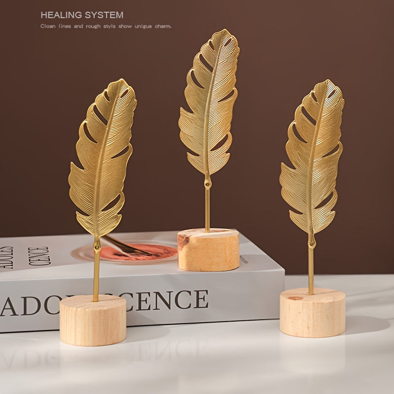 Scandinavische Metalen Blad en Sneeuwvlok Sculptuur met Houten Basis - Elegante Woondecoratie