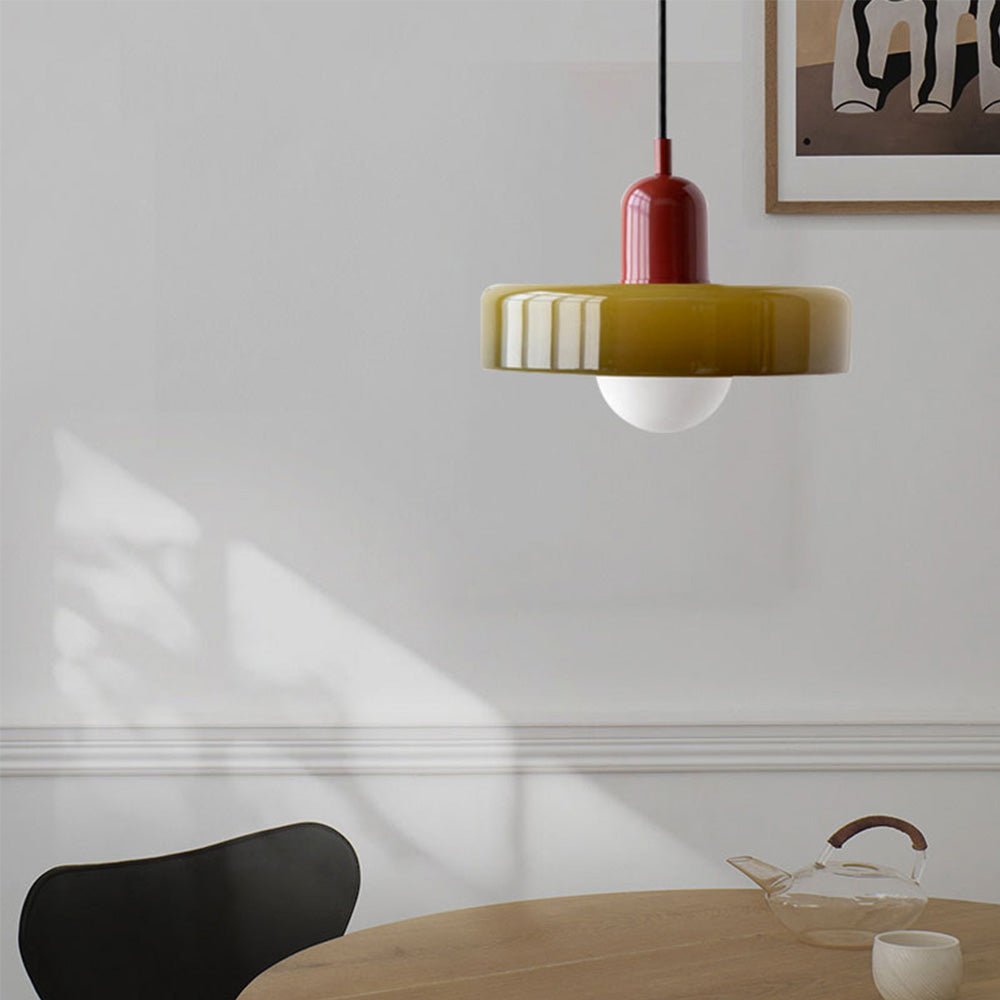 Kleurrijke hanglamp van glas-in-lood met modern design