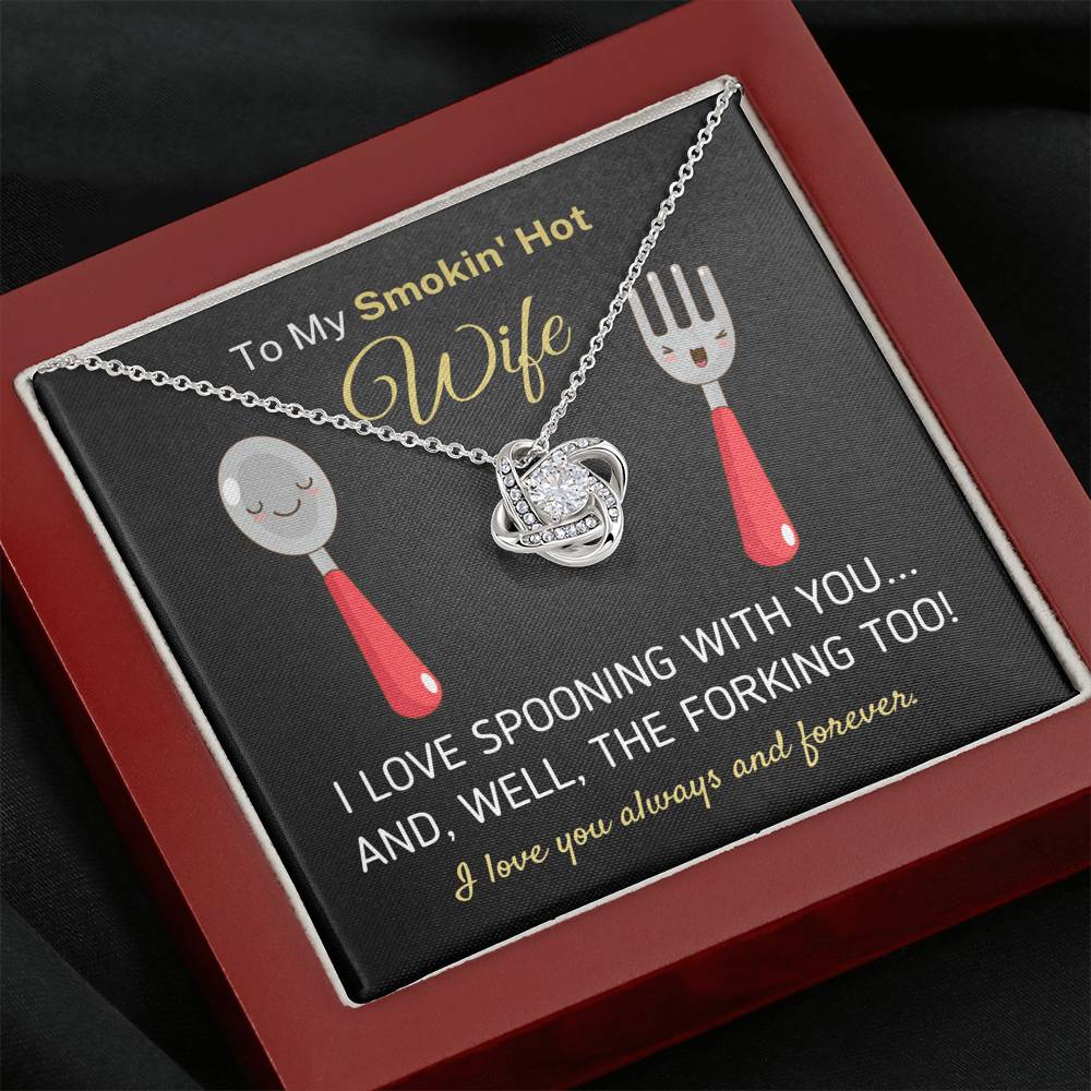 Romantische Love Knot Ketting voor Smokin Hot Vrouw