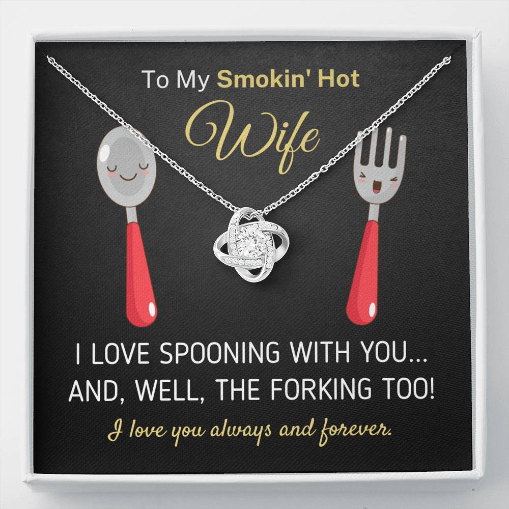 Romantische Love Knot Ketting voor Smokin Hot Vrouw