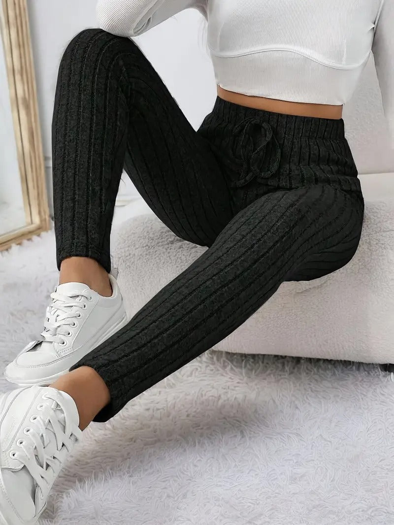Elegante Ribgebreide Legging voor Dames – Comfortabel en Stijlvol