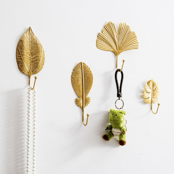 Wandhaak Nordic Stijl met Gouden Bladeren
