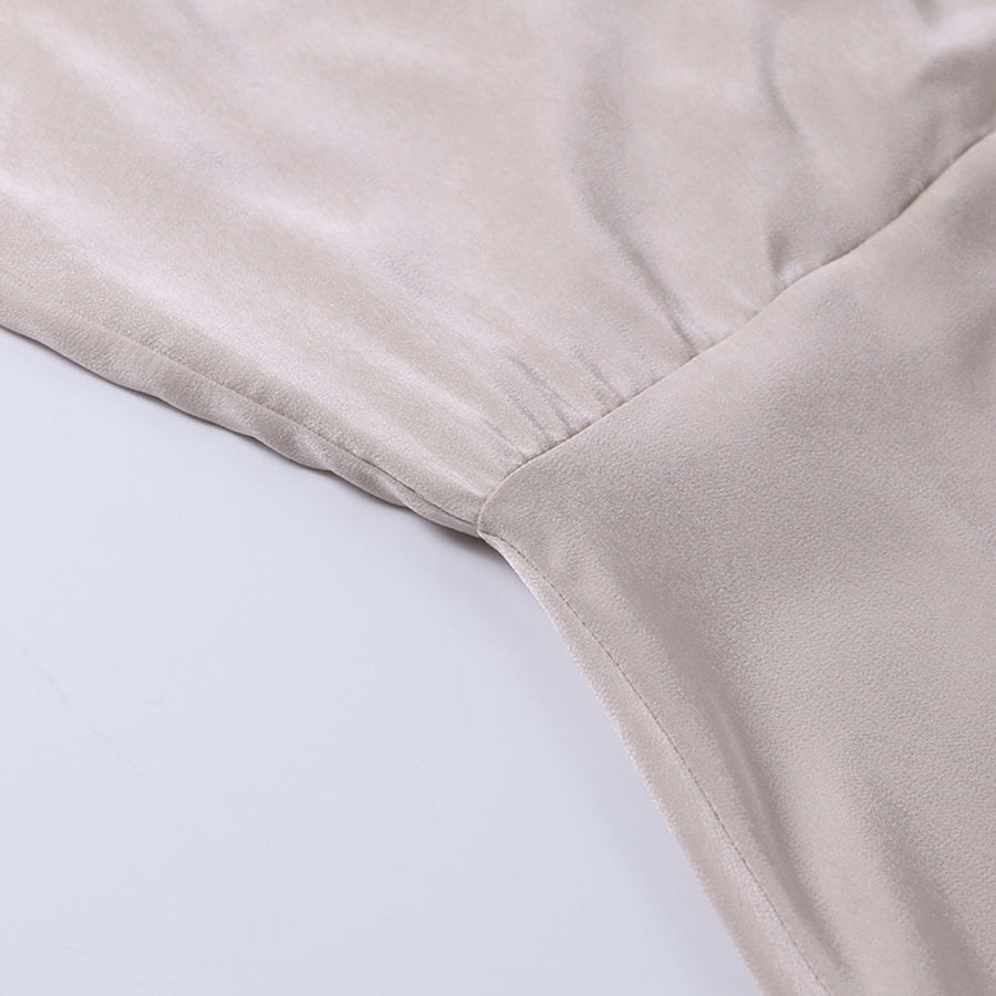 Elegante maxi-jurk met V-hals en hoge split