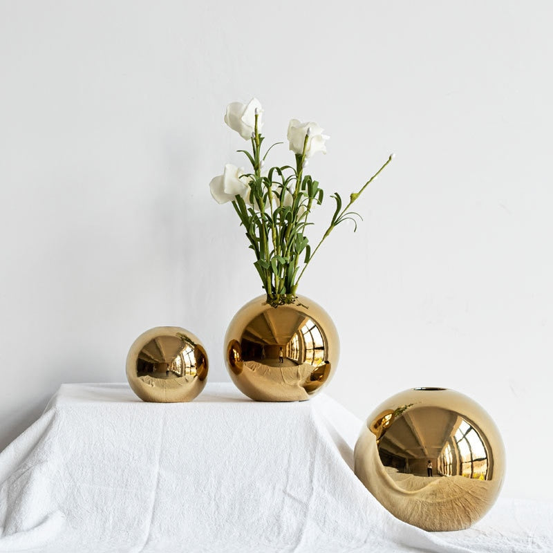 Gouden keramische bolvaas | Stijlvolle decoratie voor elke kamer