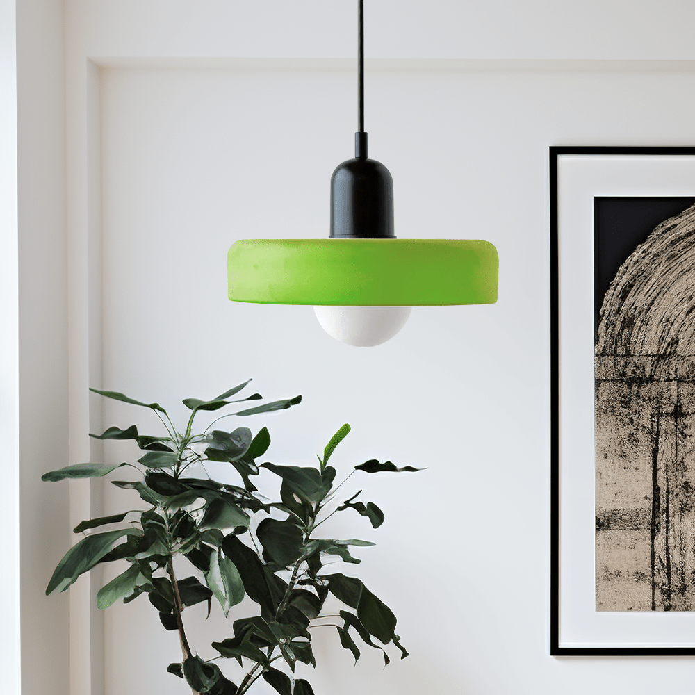 Kleurrijke hanglamp van glas-in-lood met modern design