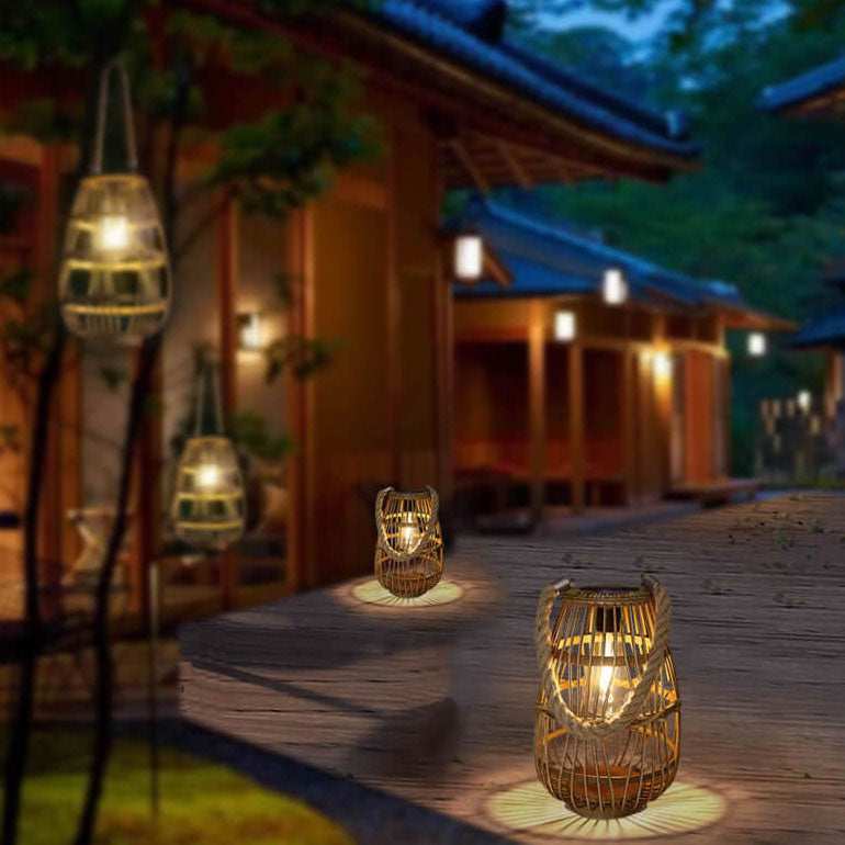 Zonne-energie Rotan Vloerlamp - Waterdichte Buitenverlichting voor Tuin en Patio
