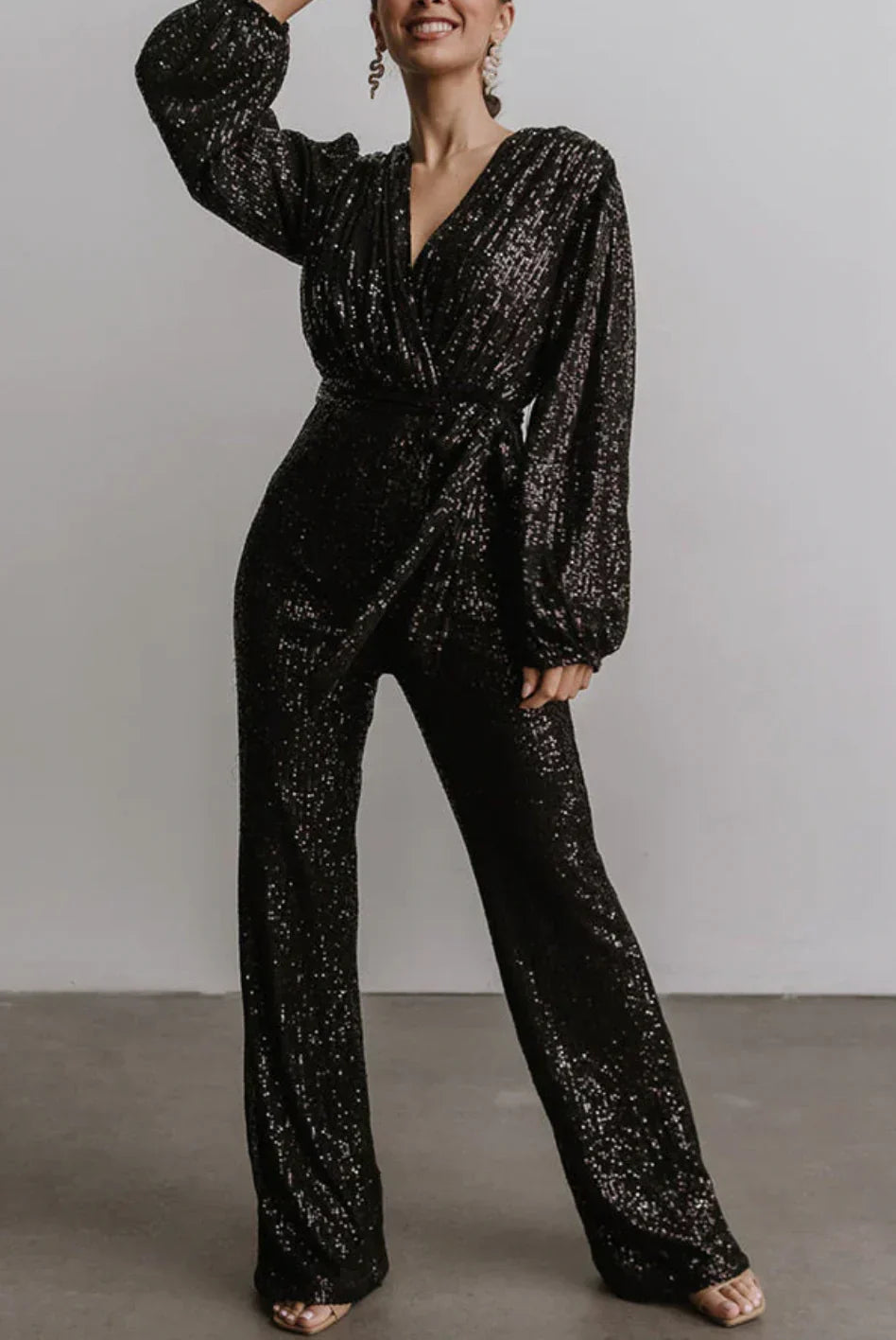 Elegante Jumpsuit Met Ceintuur Voor Feestelijke Gelegenheden