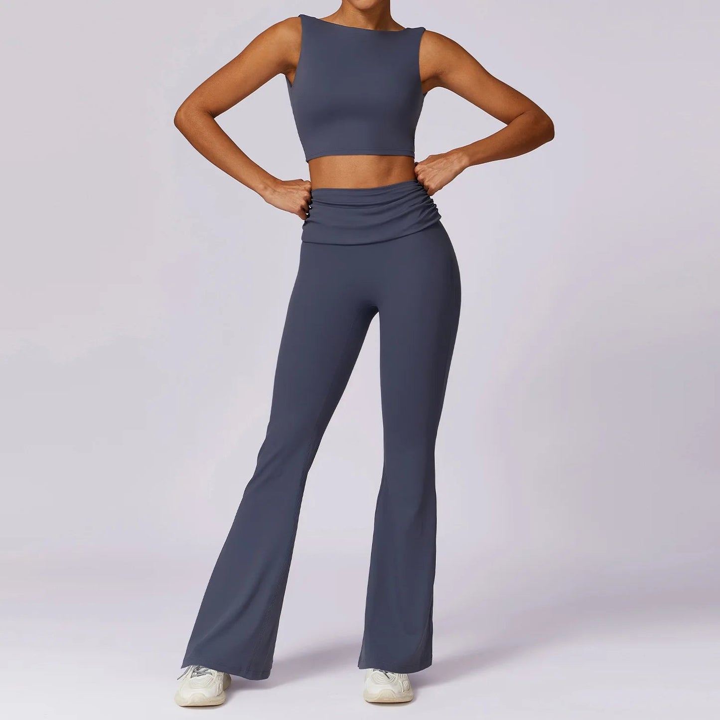 Sportieve Set met Flared Trainingsbroek en Tanktop