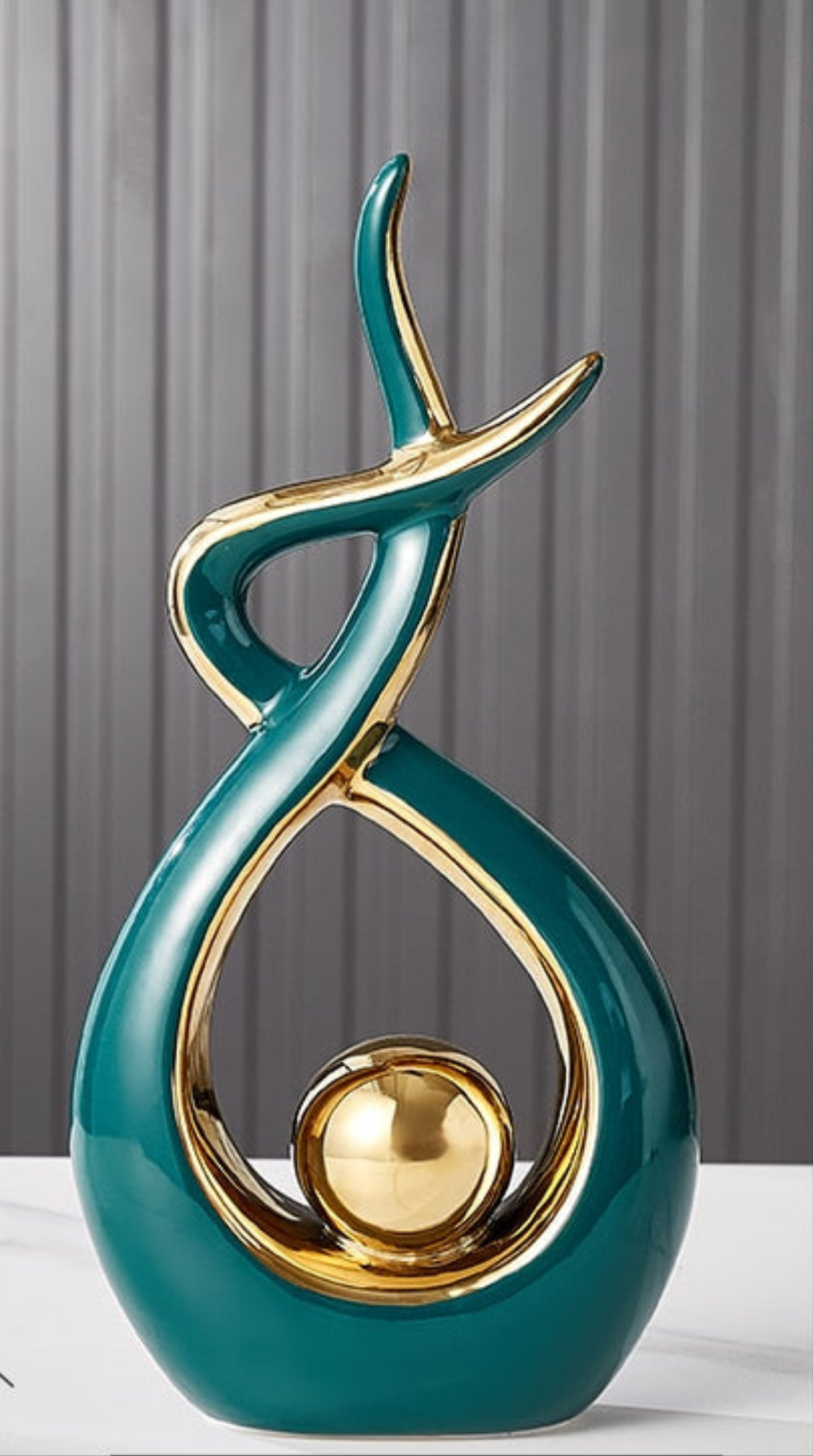 Abstracte keramische kunstsculptuur met gouden accenten - Modern decor voor huis en kantoor