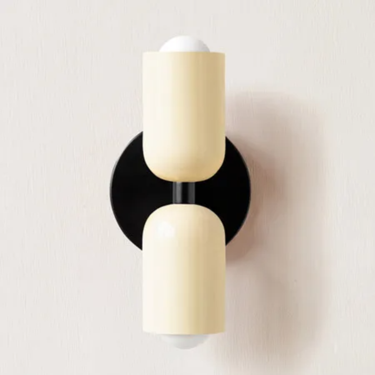 Scandinavische Wandlamp met Warm LED Licht