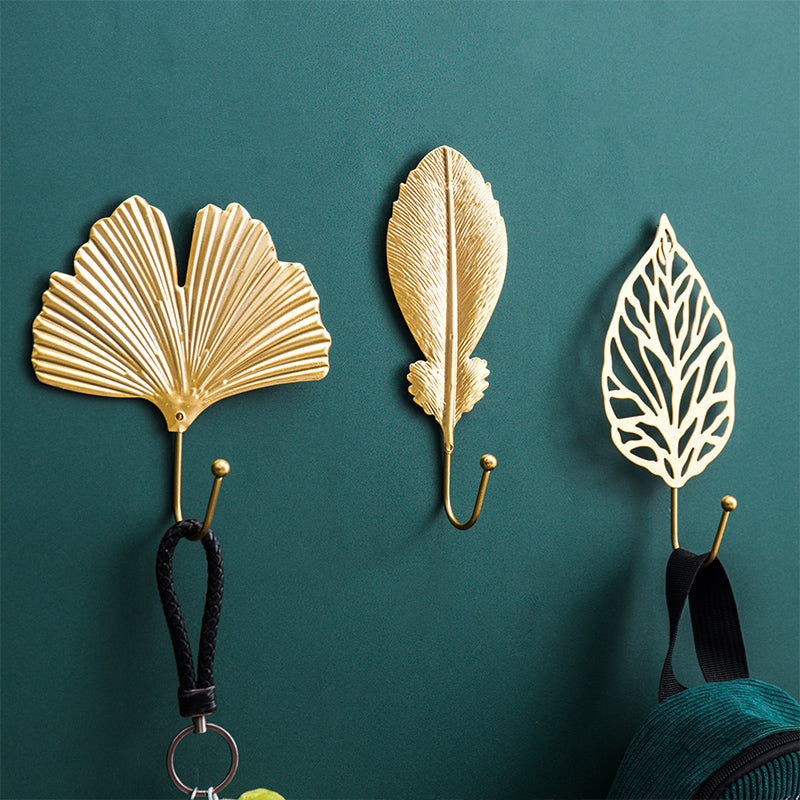 Wandhaak Nordic Stijl met Gouden Bladeren