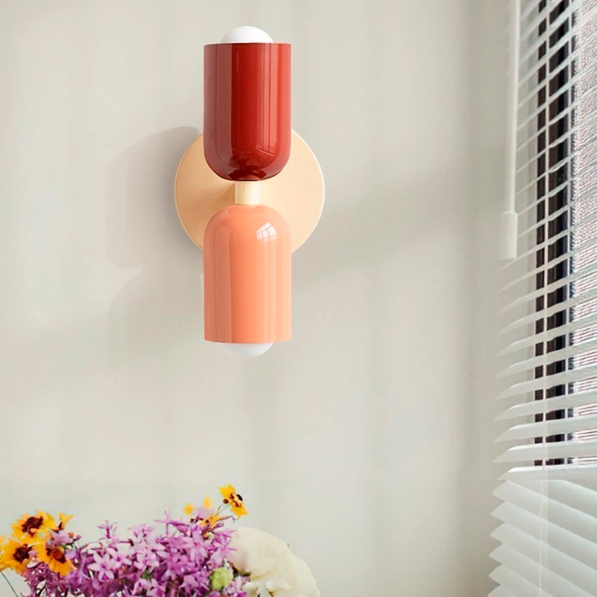 Scandinavische Wandlamp met Warm LED Licht