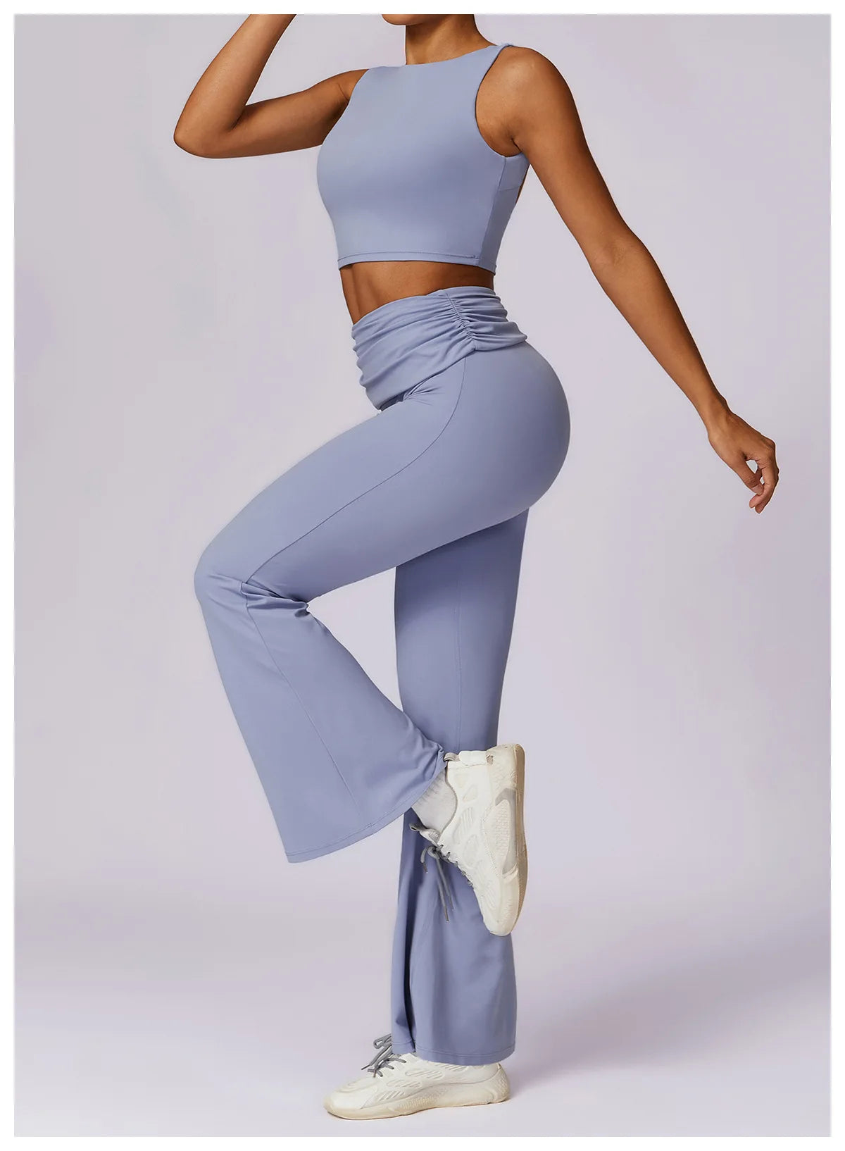 Sportieve Set met Flared Trainingsbroek en Tanktop