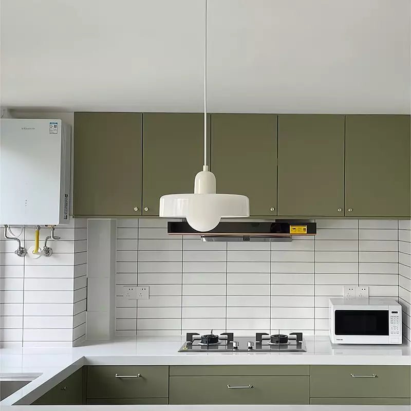 Kleurrijke hanglamp van glas-in-lood met modern design