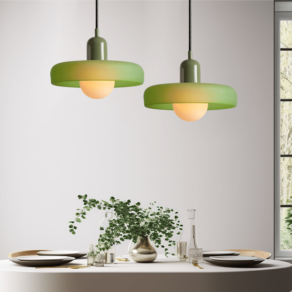 Kleurrijke hanglamp van glas-in-lood met modern design