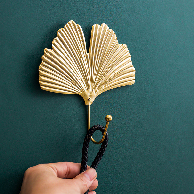Wandhaak Nordic Stijl met Gouden Bladeren