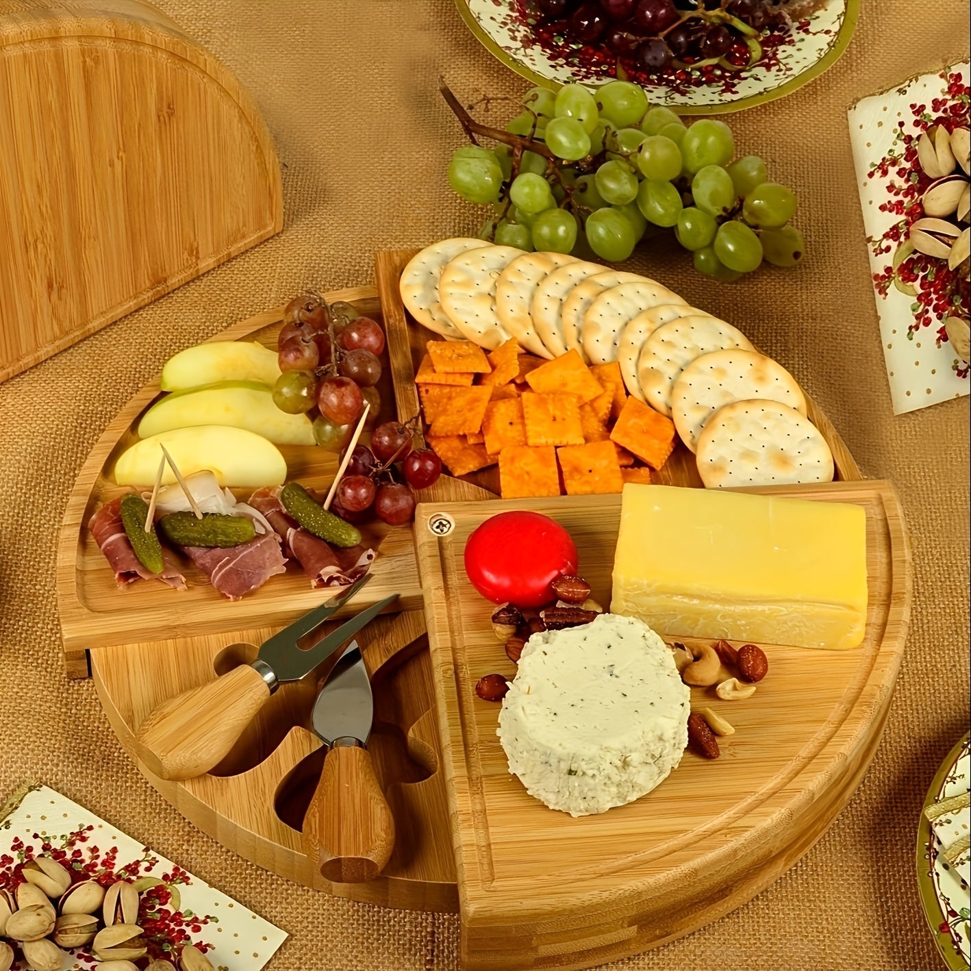 Houten Roterende Kaasplank Set met Serveer Messen voor Snacks & Charcuterie